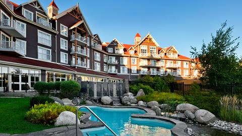 Westin Trillium House Summer Pool