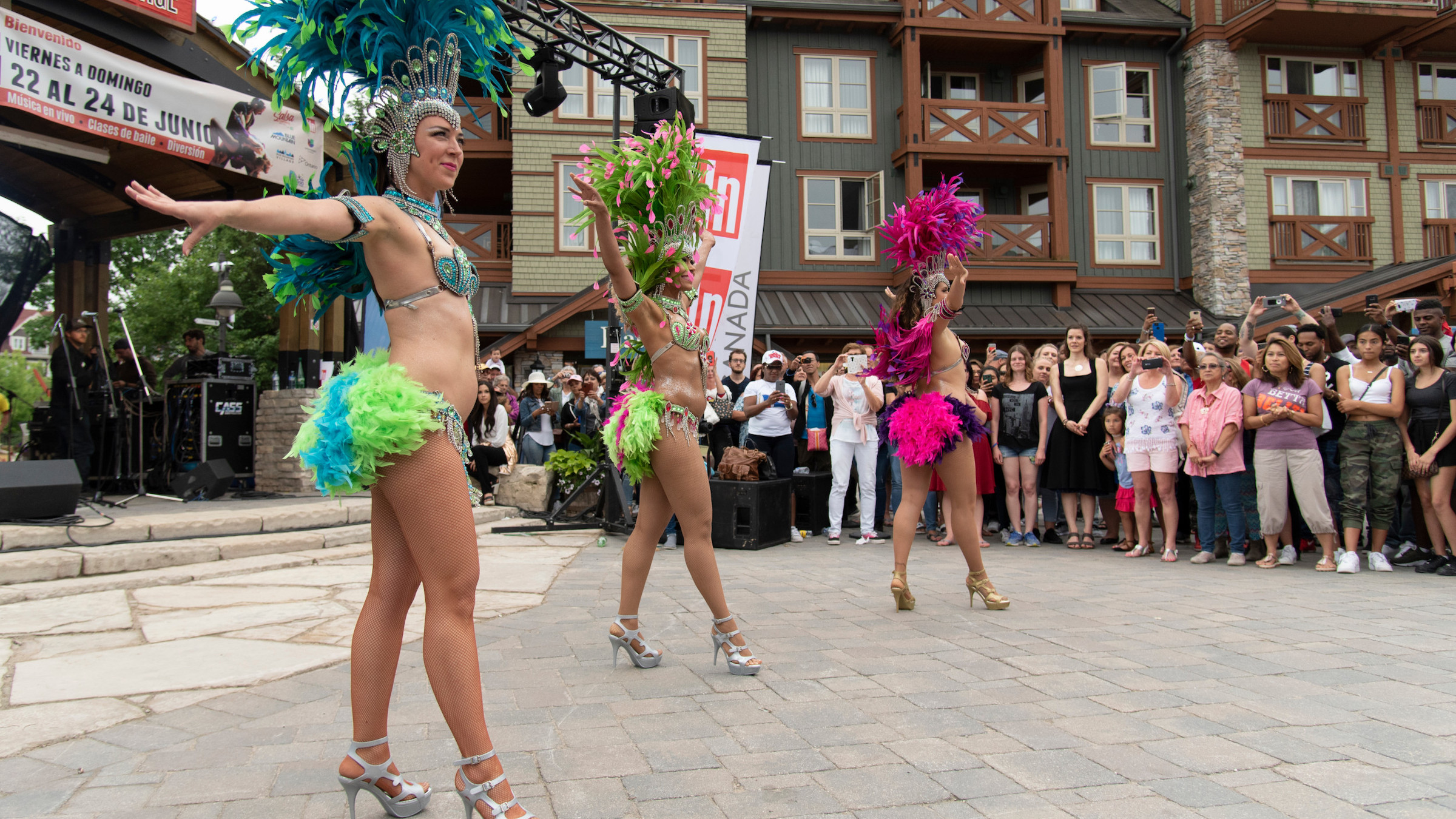 Ladies dancing during Salsa dancing in Blue Mountain