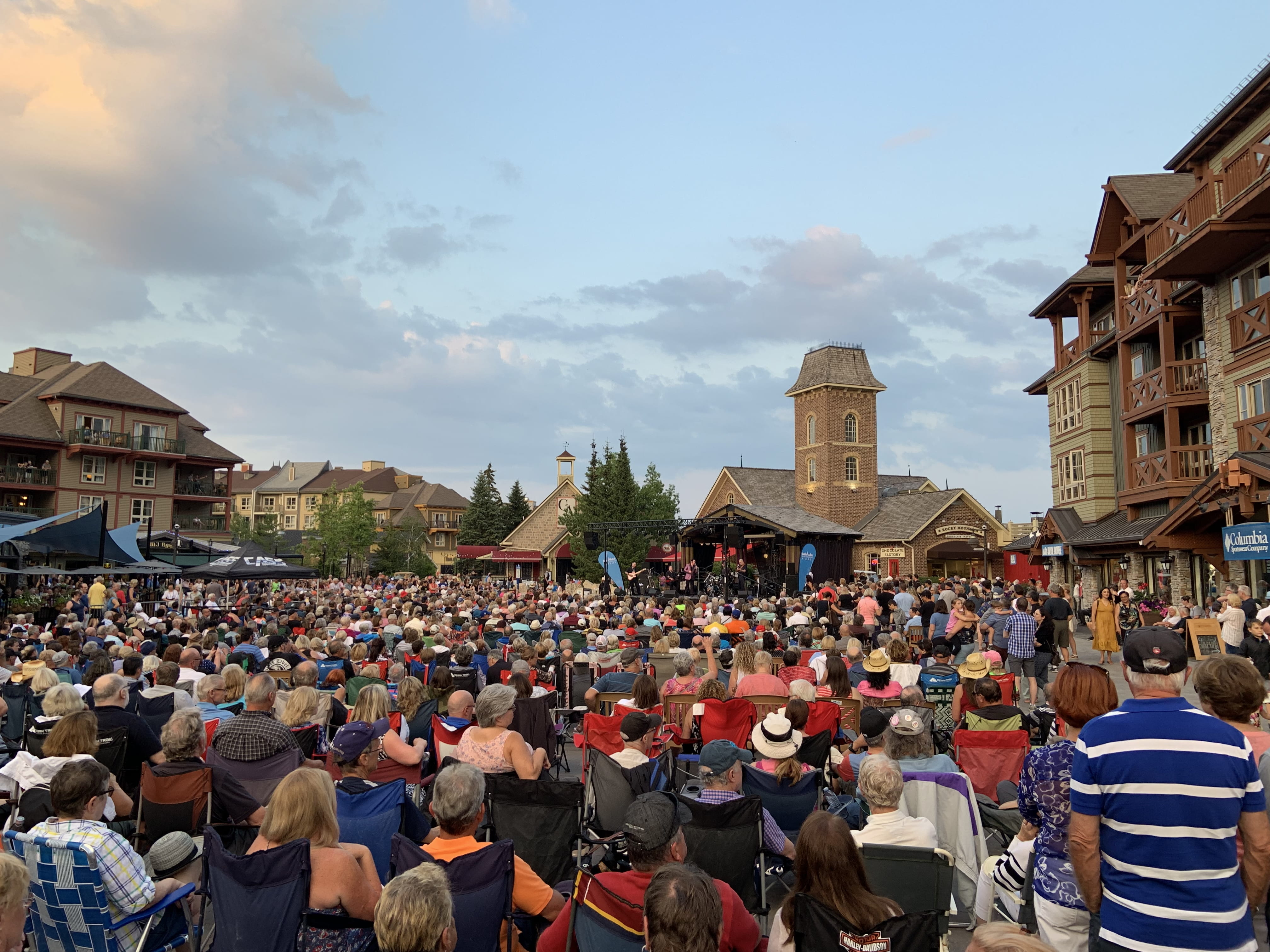 Photo of crowd