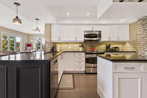 Kitchen inside Sierra Lane