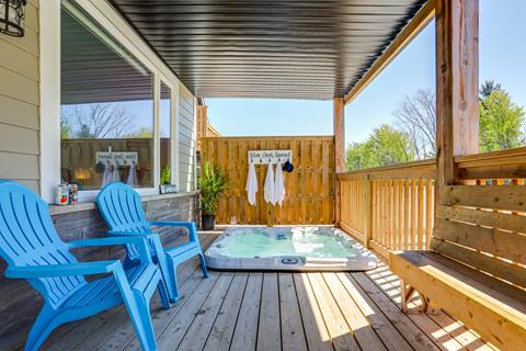 Arlberg Crescent Hot Tub