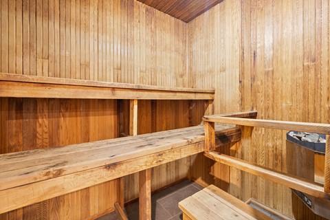 Arlberg Crescent Sauna