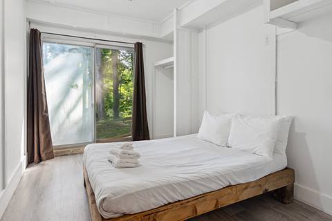 Bedroom Inside Birch View Trail