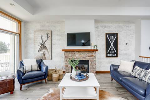 Living Room inside Farm Gate Road