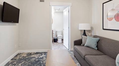Seasons at Blue - One Bedroom with Den - Den