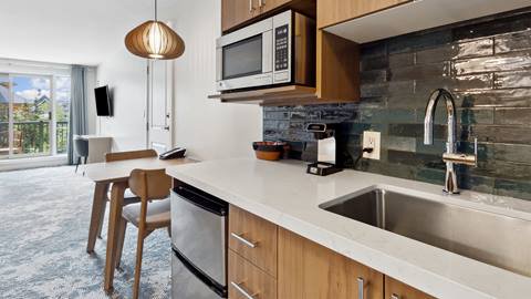 Seasons at Blue - Studio - Kitchenette