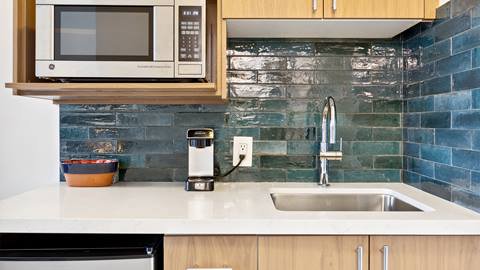 Seasons at Blue - Studio - Kitchenette