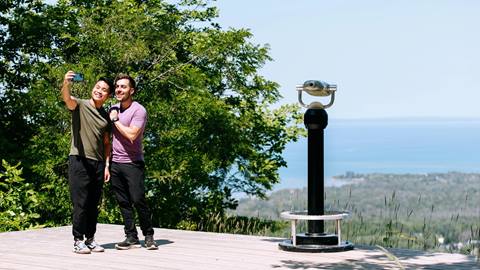 Couple taking a selfie before wedding day at Blue Mountain