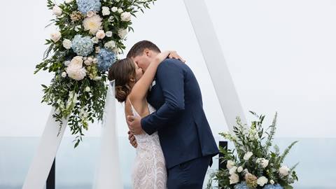 Bride and Groom at Blue Mountain Resort