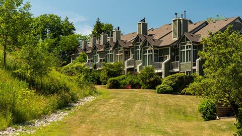Chateau Ridge Resort Home Exterior