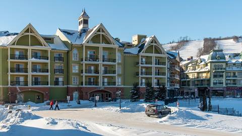 Mosaic Boutique Suites exterior winter