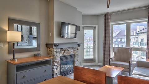 Lodging Seasons at Blue