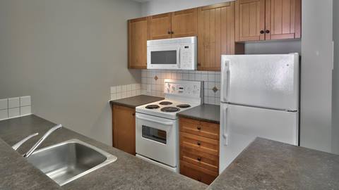 Lodging Seasons at Blue