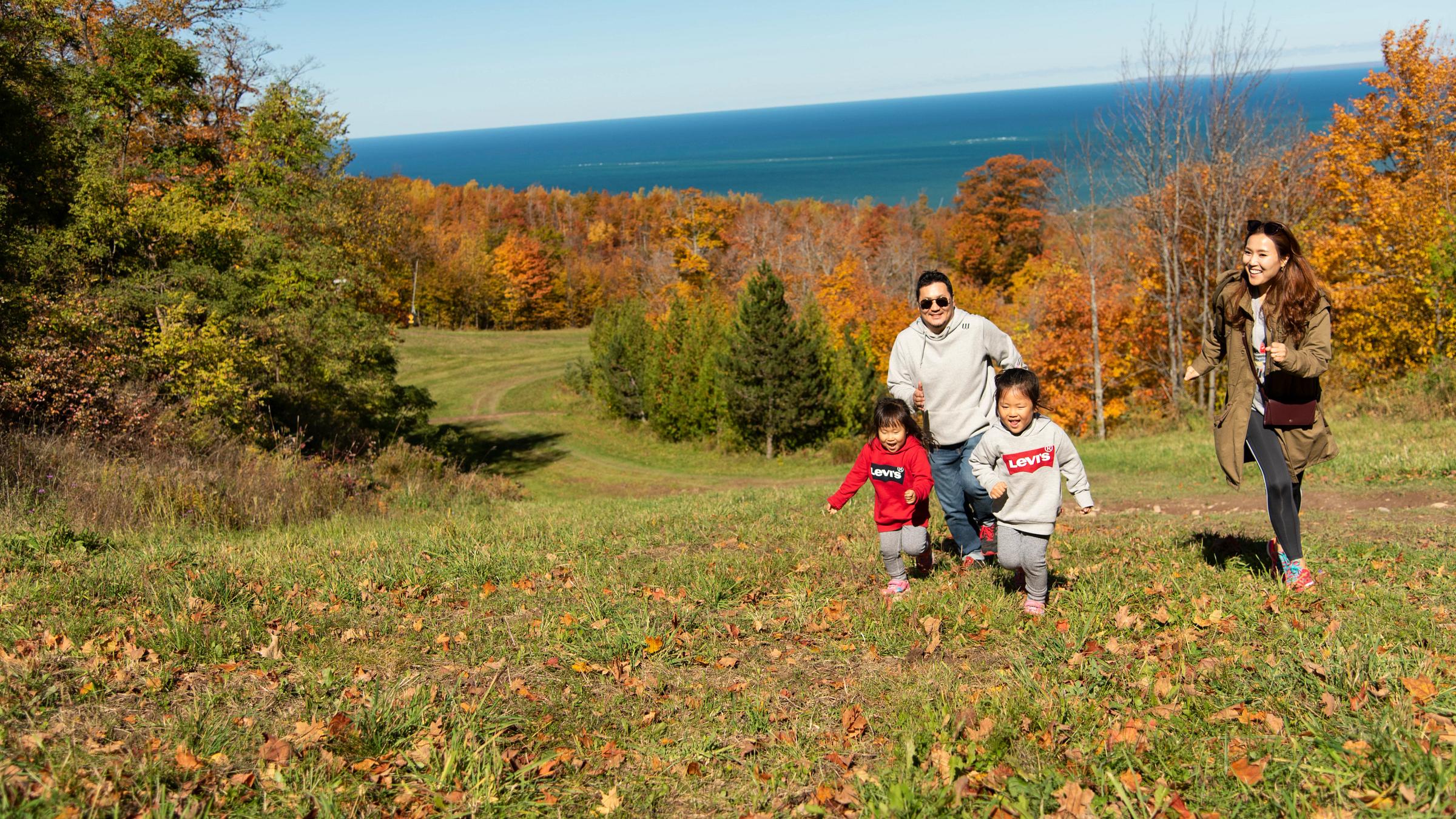 Fall People, Rusty's