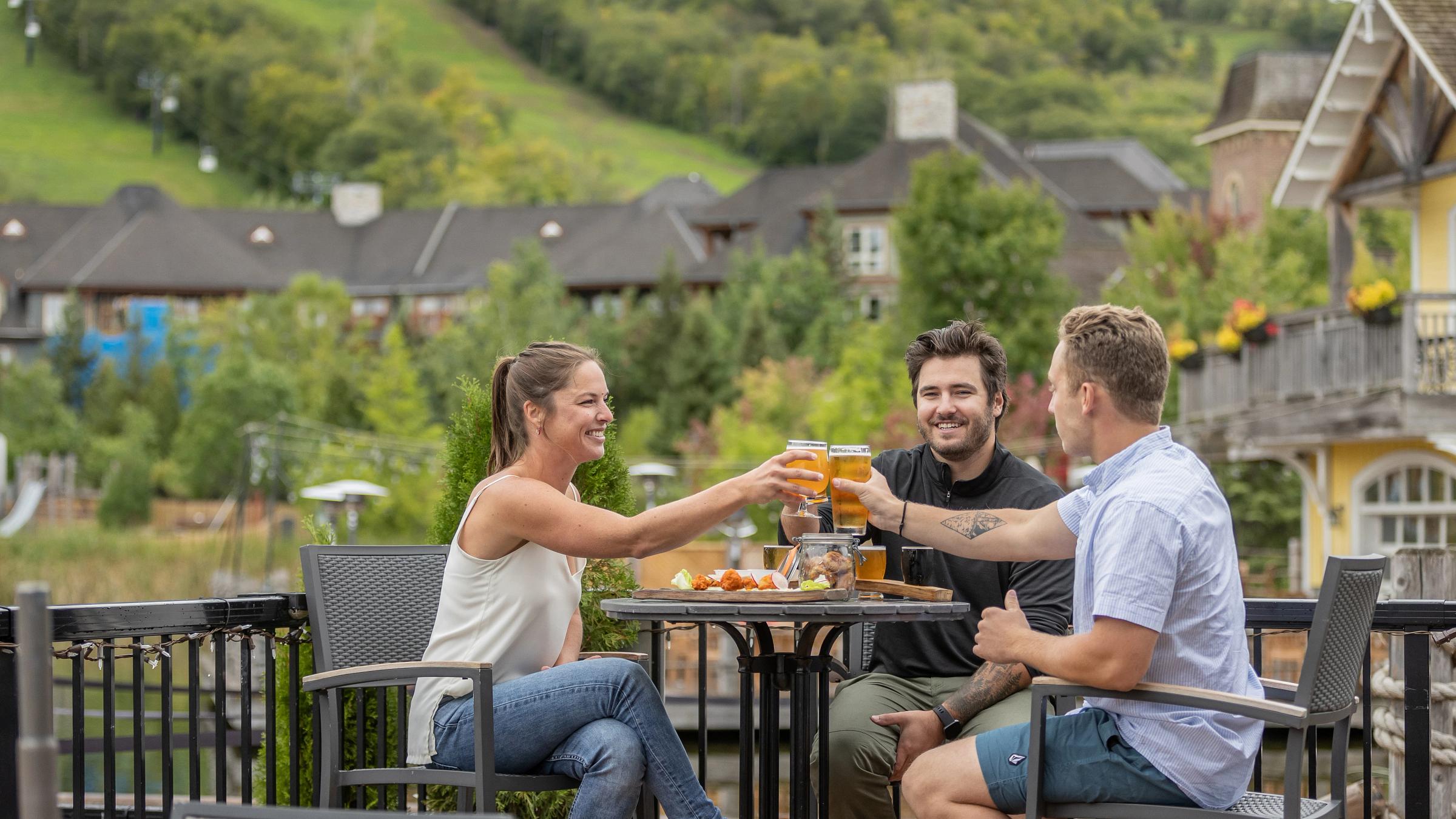 Northwinds Summer Apres, Northwinds Patio