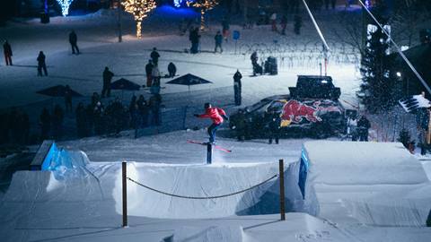 Friday Night Rail Jam