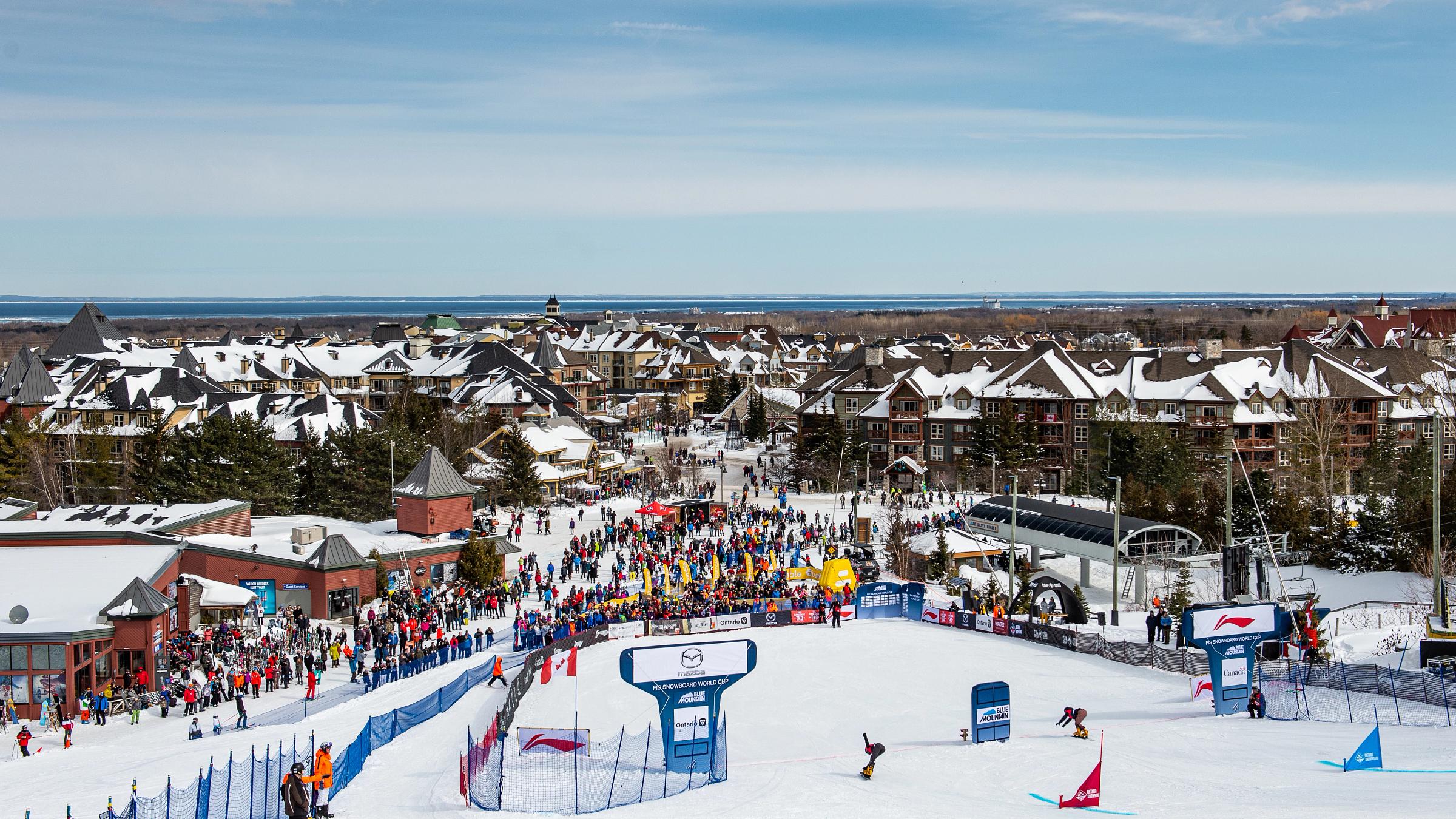 Parallel Giant Slalom snowboard racing
