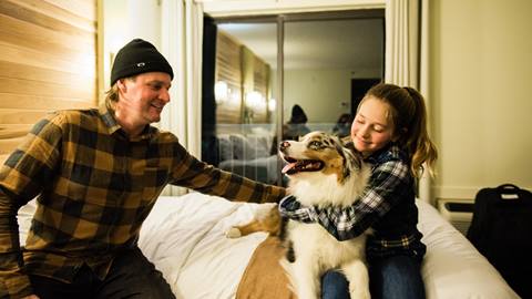 Family in Blue Mountain Inn hotel room